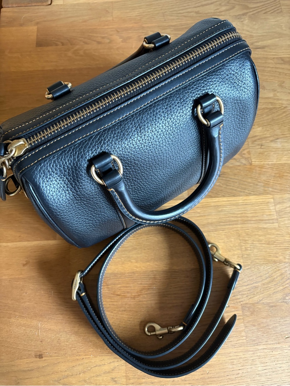 The Coach C8864 Ruby 25 satchel Glovetanned pebbled leather, black - Picture 3 of 16